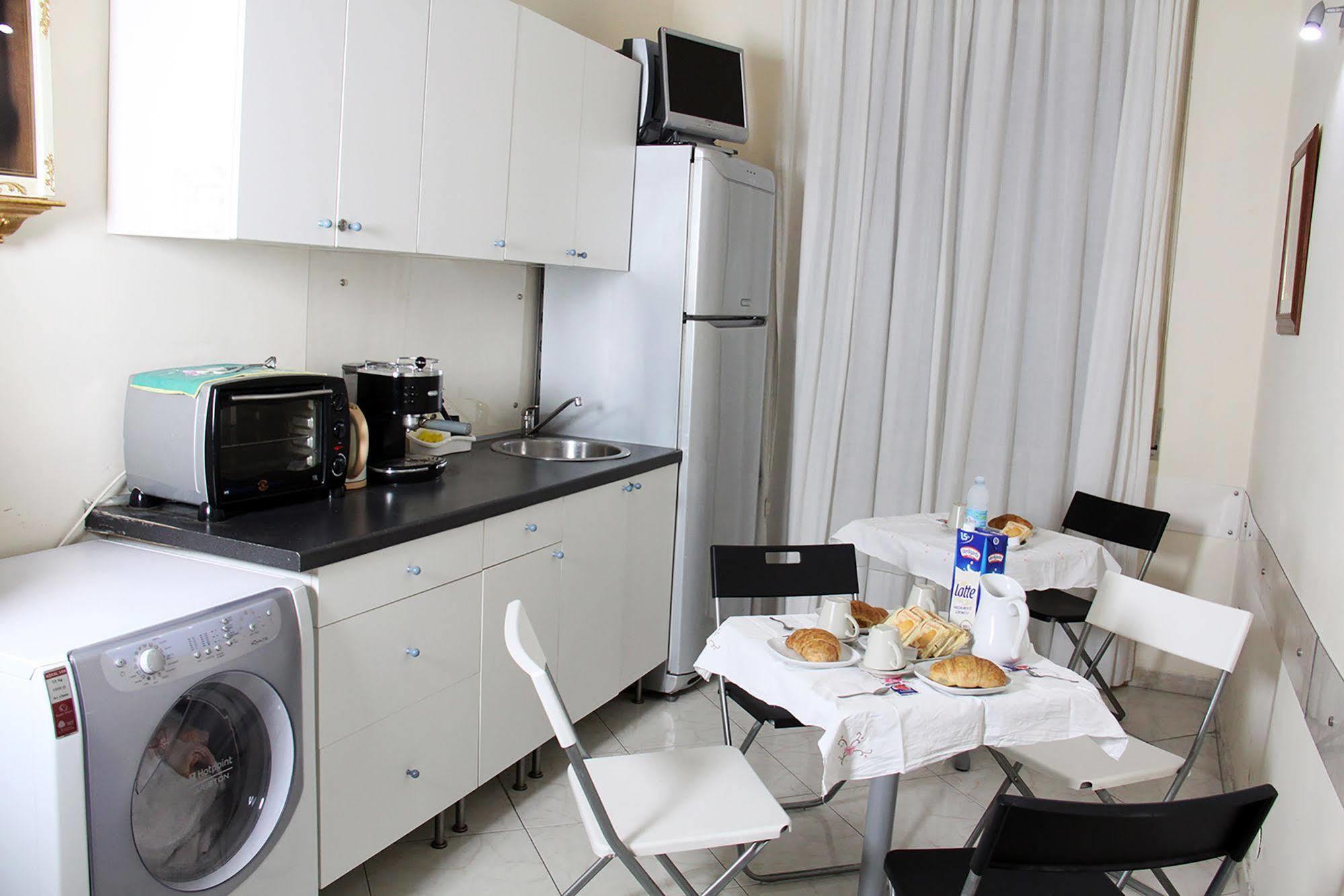 Cinquestelle Bed & Breakfast Napoli