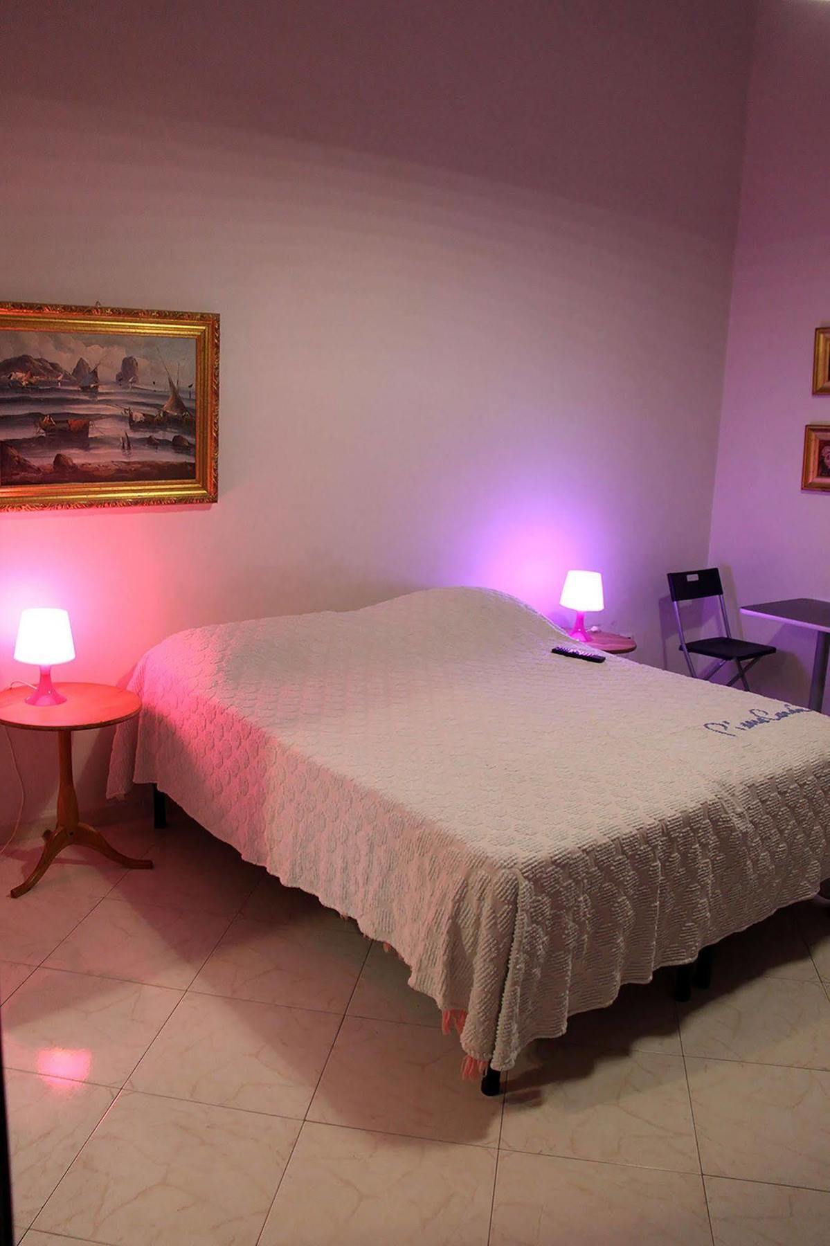 Cinquestelle Naples